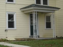 featured image of 11 E Main St