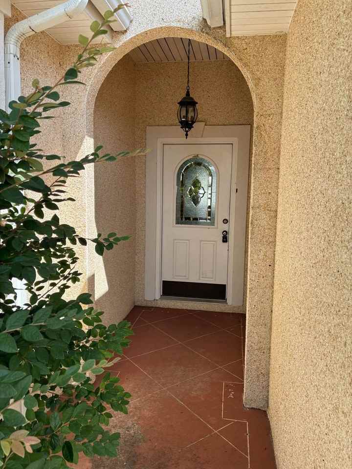 173 Austin Ryan Dr - Photo 2 of 15