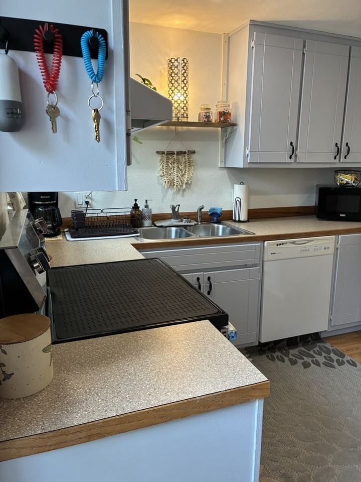7650 Birch Bay Dr #F2 - Photo 5 of 20