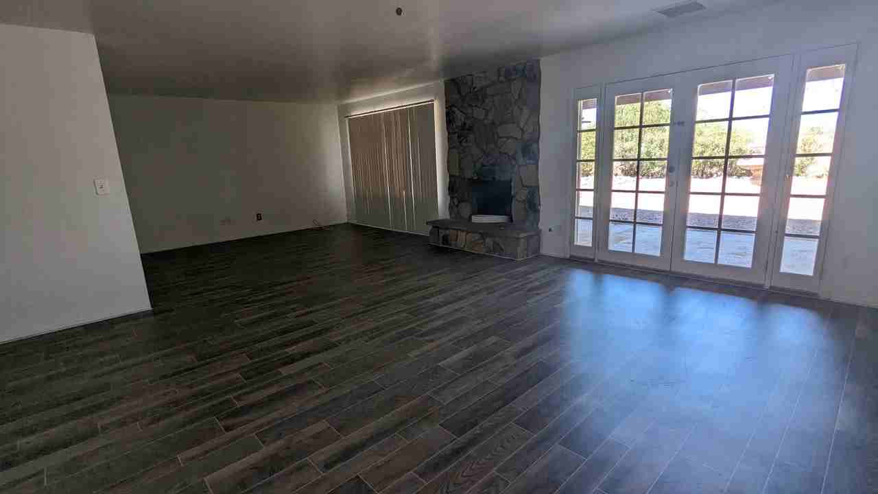 6801 N Camino De La Tierra - Photo 3 of 16