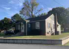 featured image of 1122 Garver Ln