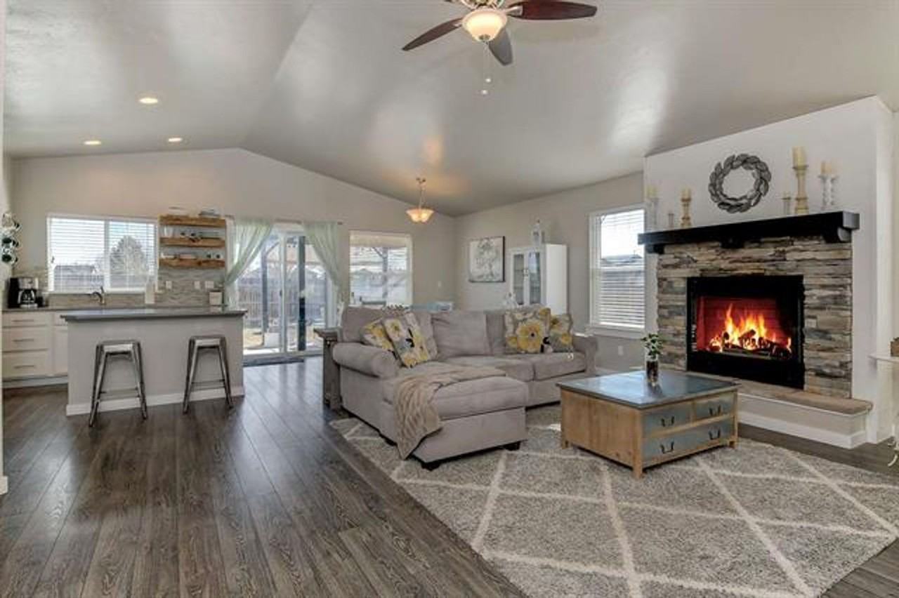3520 N Cooper Ave - Photo 3 of 43