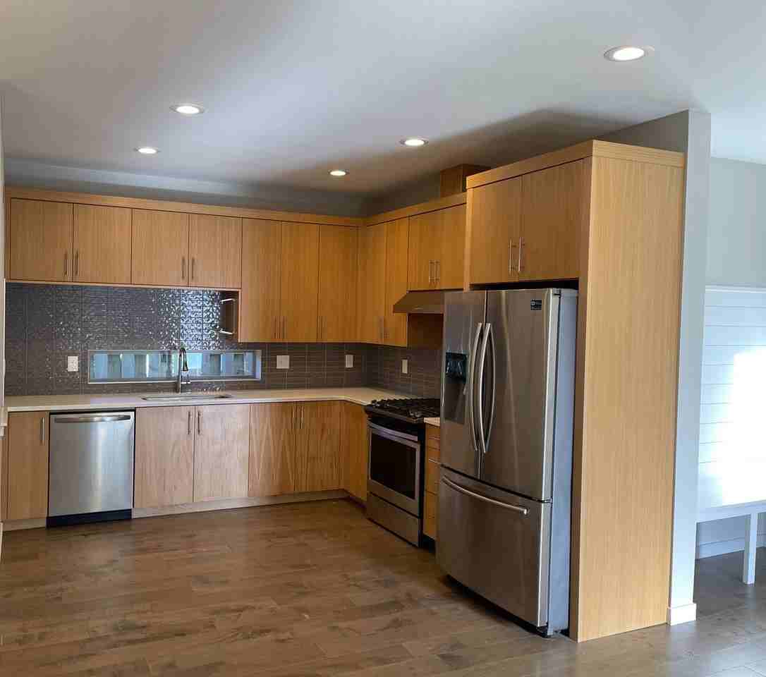 5462 Se 57th Ave - Photo 5 of 15