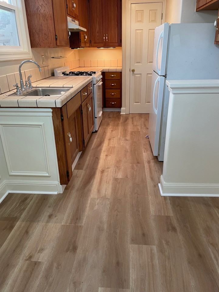 319 Lincoln St Apt C #C - Photo 6 of 9
