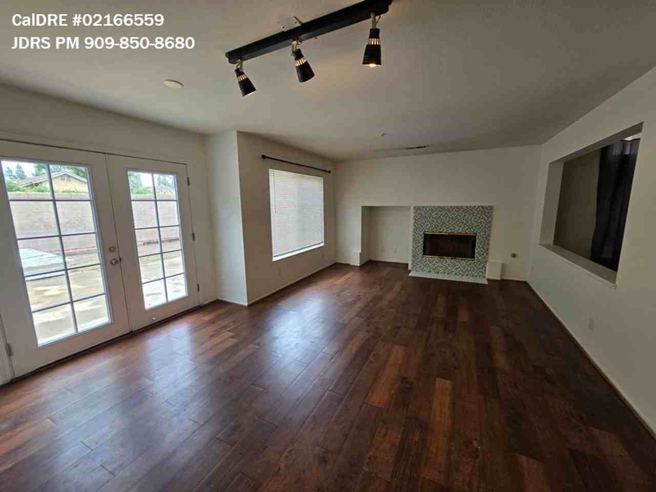 11150 Corsica Ct - Photo 4 of 19