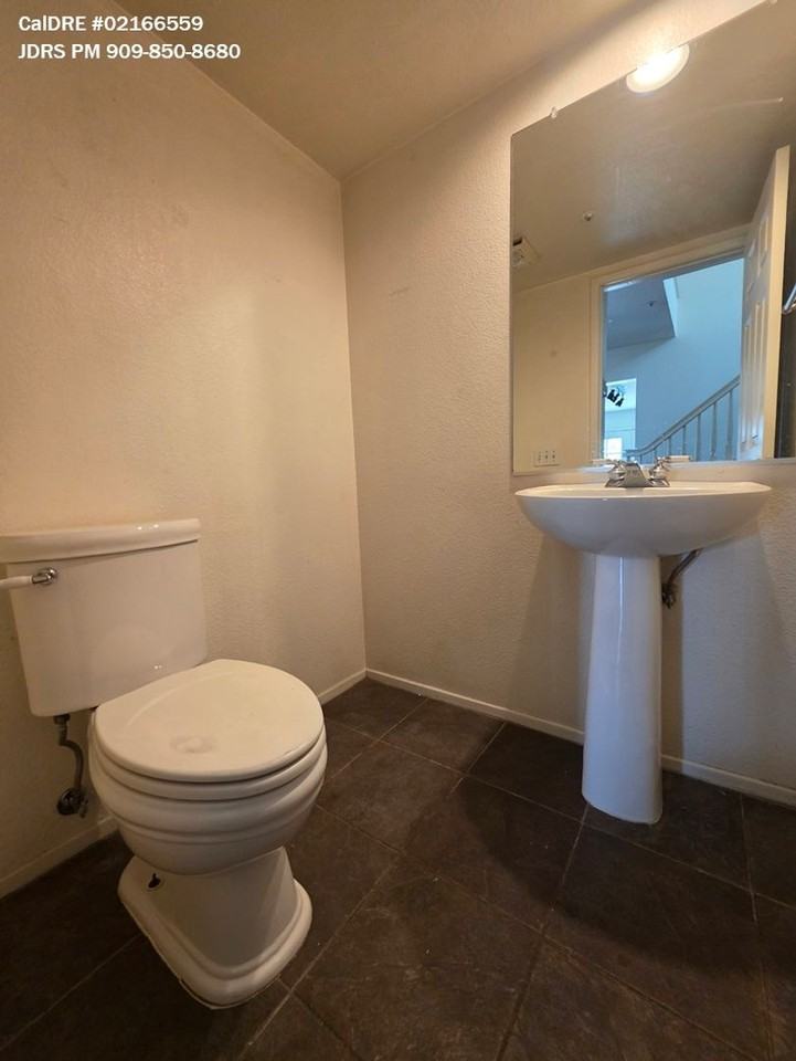 11150 Corsica Ct - Photo 7 of 19