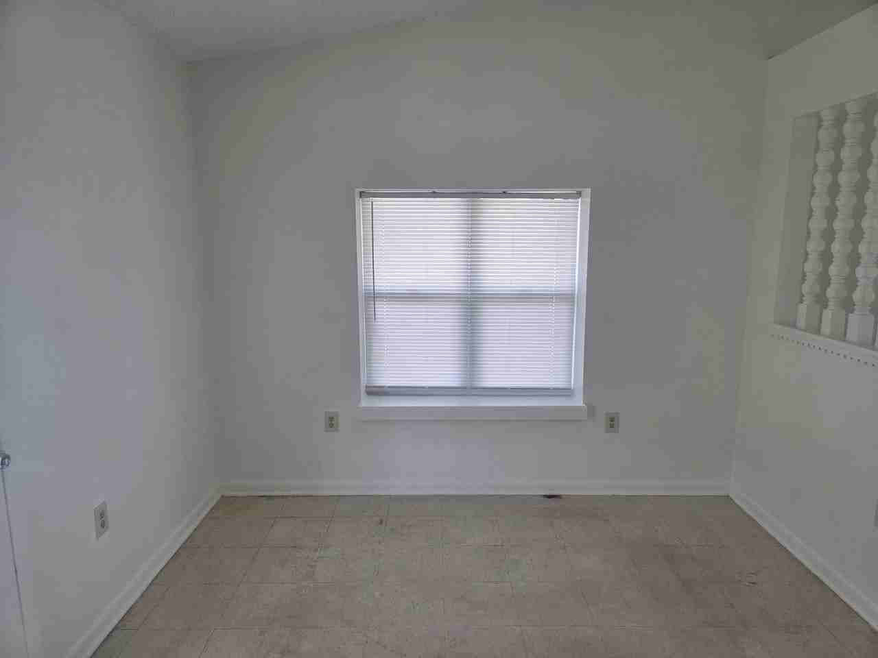 1716 Jupiter St - Photo 4 of 11