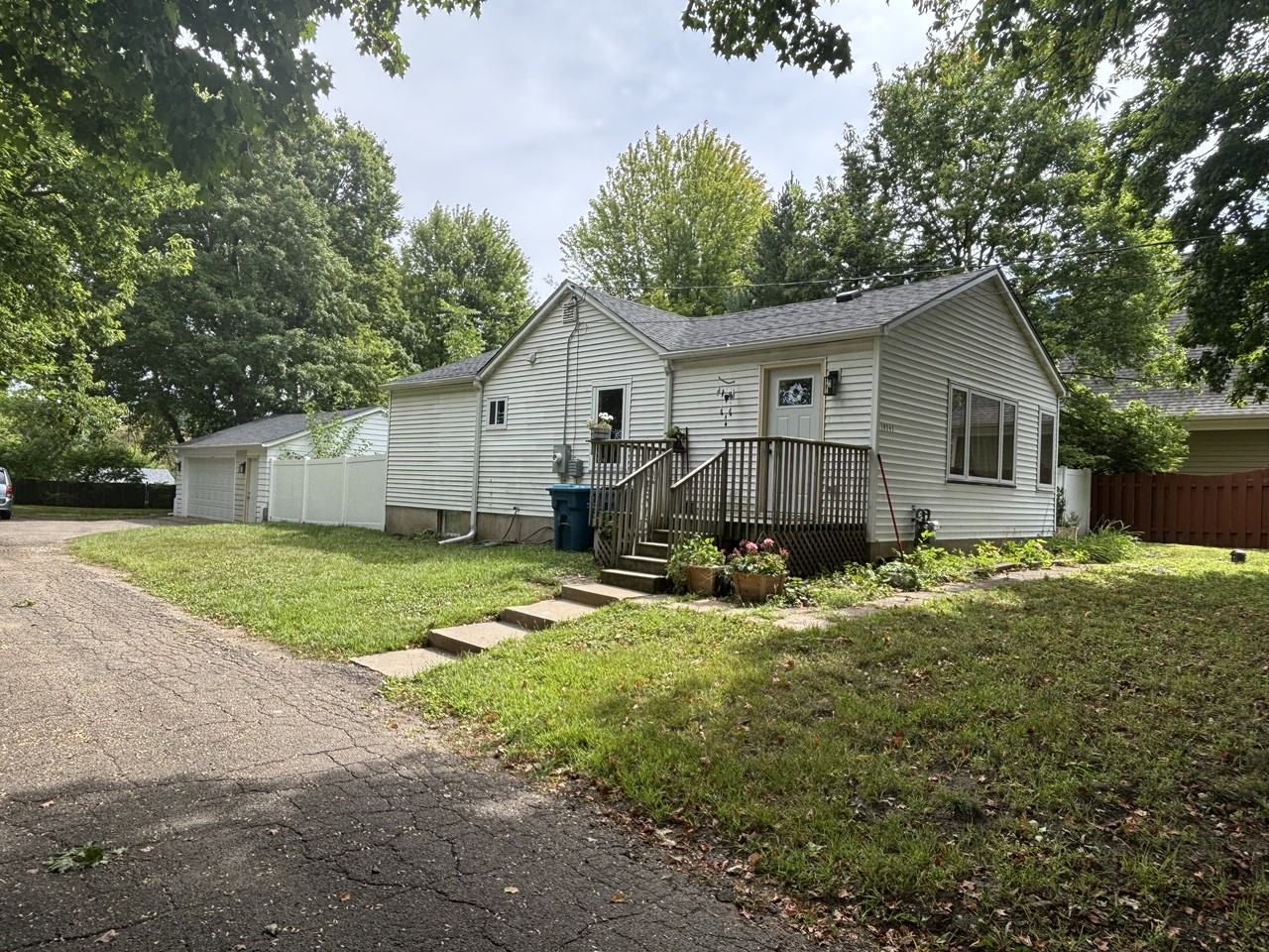 18361 Minnetonka Blvd #1