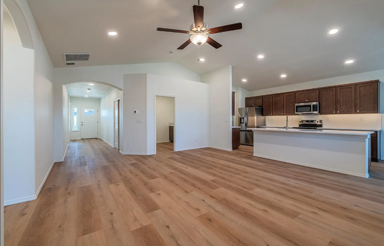 761 Spyglass Dr - Photo 7 of 25