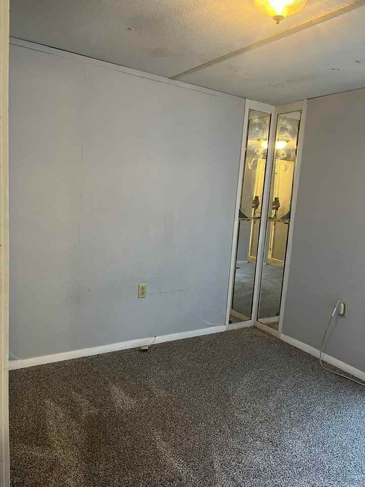 115 Nightingale Ct - Photo 4 of 7