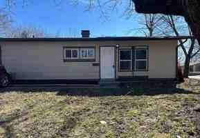featured image of 142 Saint Robert Dr