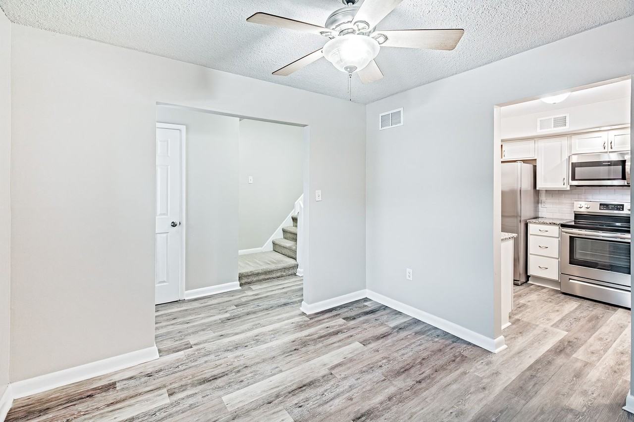 2204 Olden Ave - Photo 4 of 20