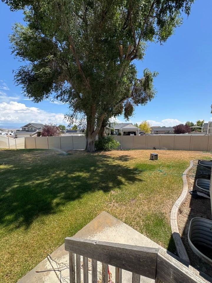 418 W 2900 S - Photo 4 of 34