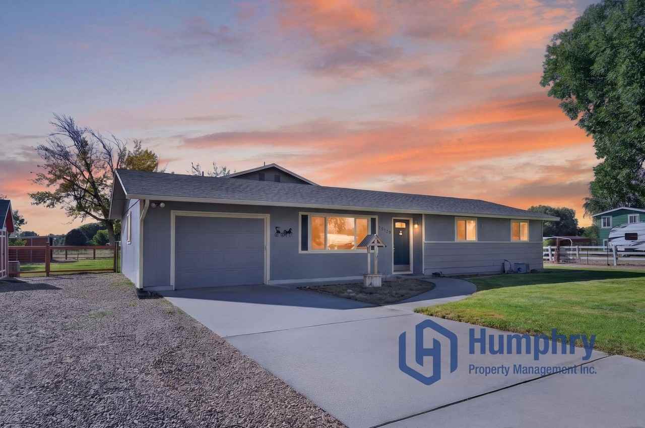 13159 S Ocotillo Dr - Photo 3 of 50