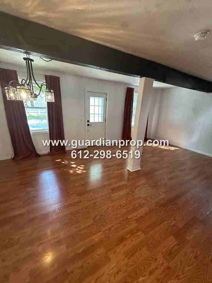 2253 7th St - Photo 2 of 21