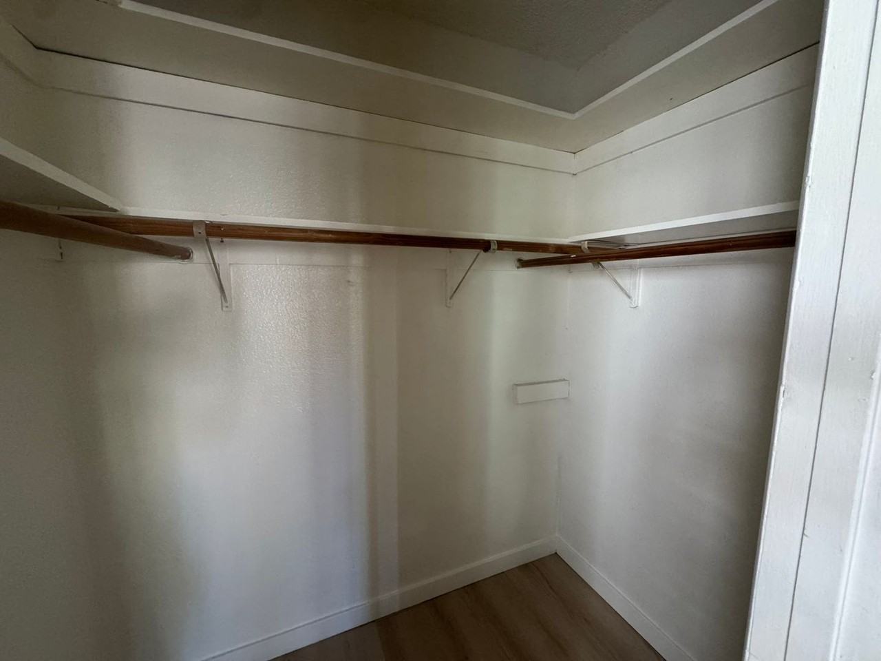1448 Coronado Ave - Photo 7 of 16
