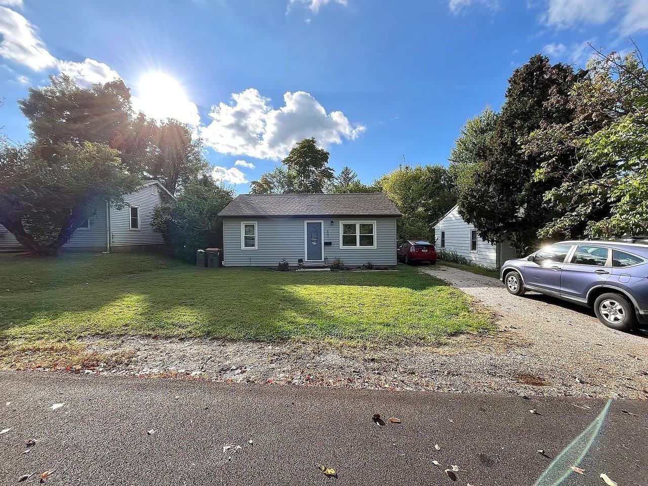 423 N Roosevelt St - Photo 3 of 13