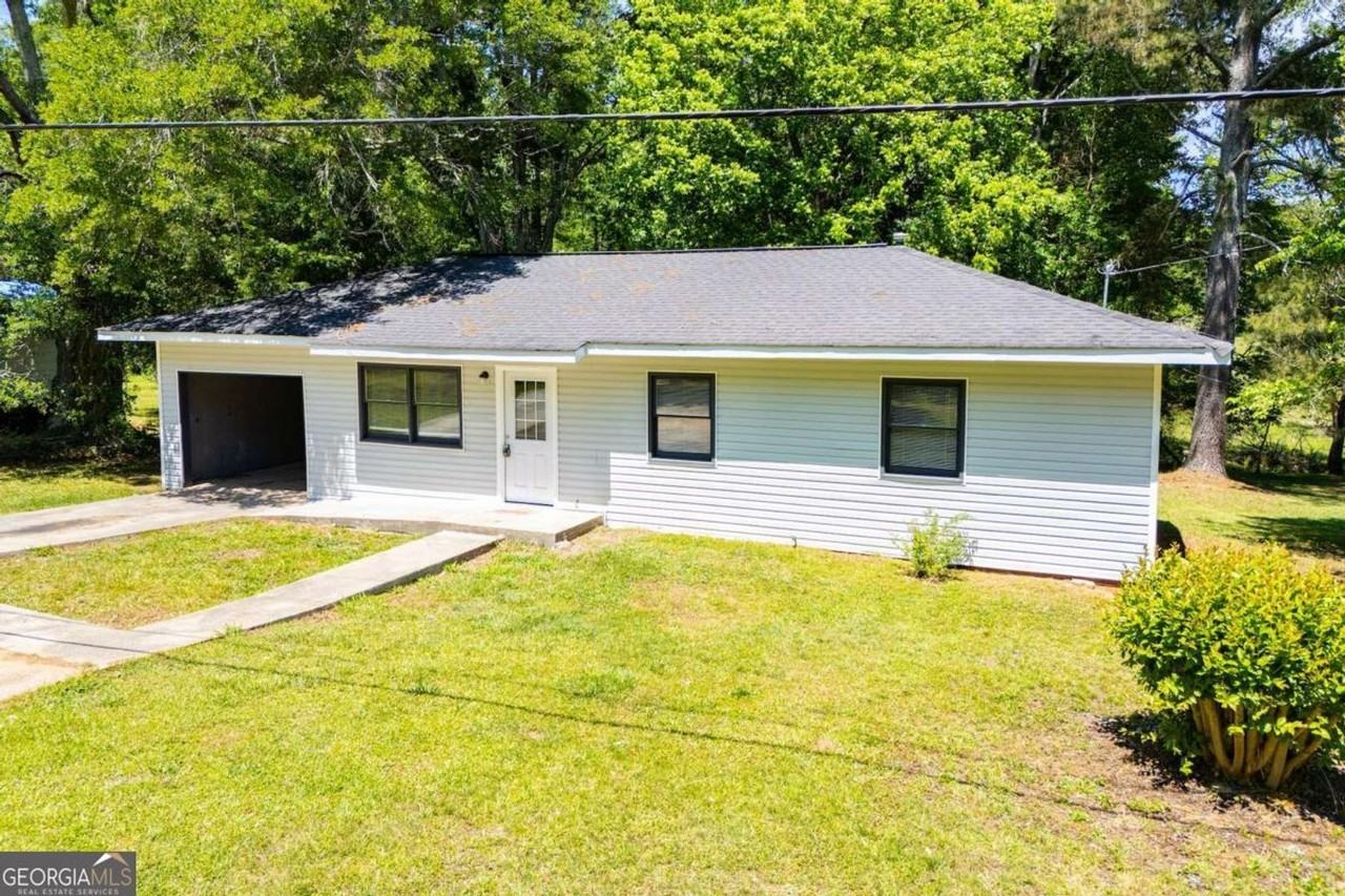 801 Bowdon Tyus Rd - Photo 2 of 26
