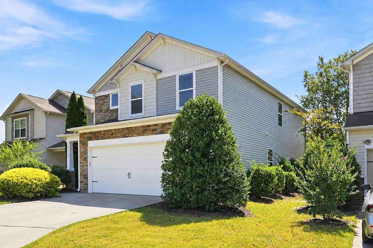 4332 Burchard Dr - Photo 2 of 31
