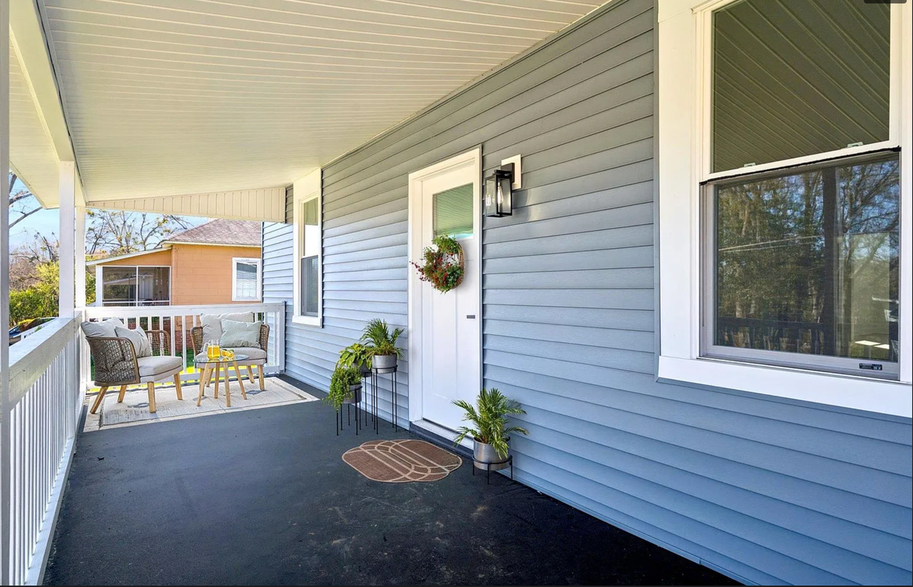 20 4th Ave - Photo 2 of 12