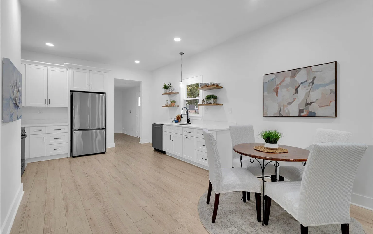 20 4th Ave - Photo 4 of 12