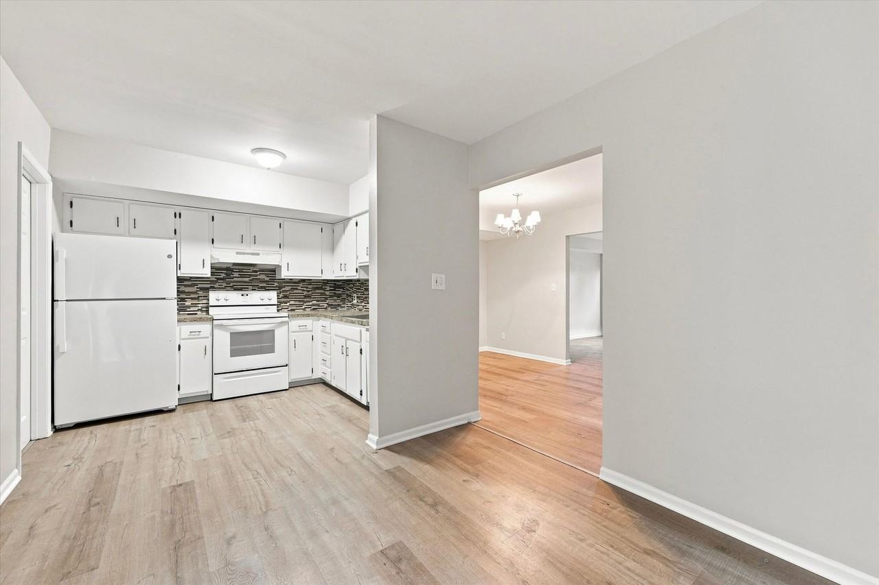 701 Renner Rd - Photo 5 of 15