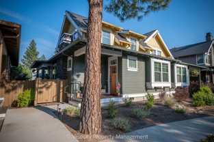 1664 Nw Lewis St - Photo 1 of 1