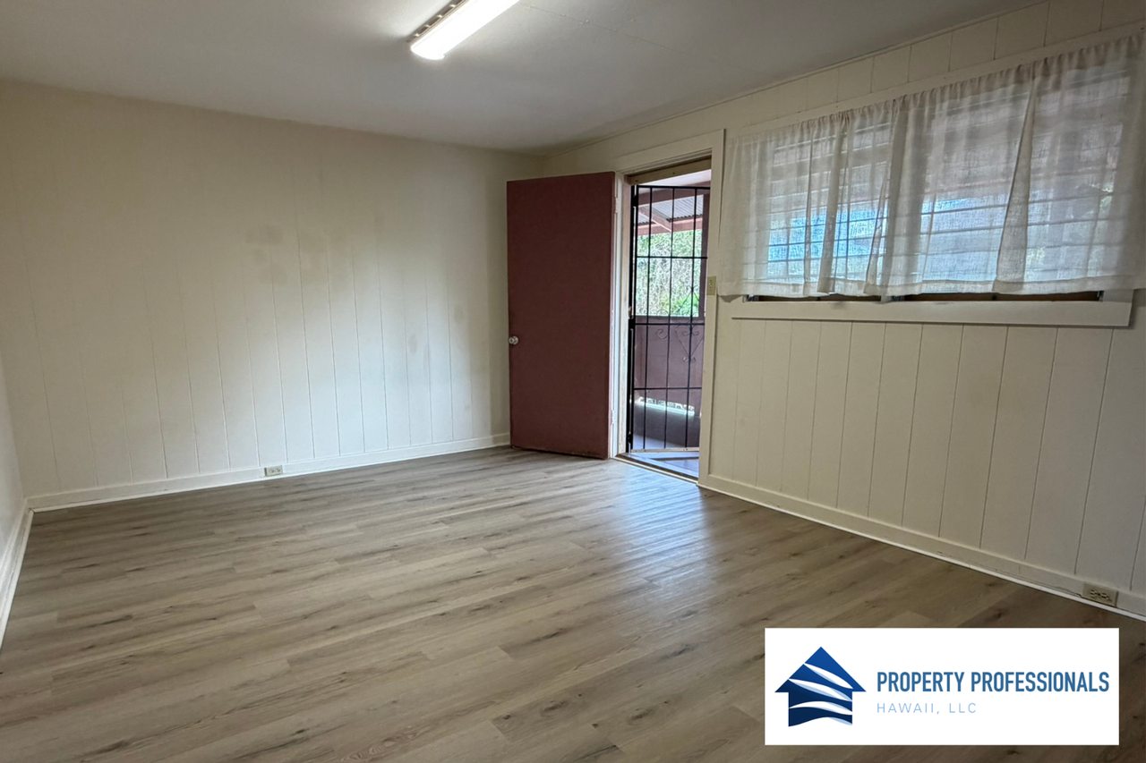 One Bedroom Apartment in Hilo - Photo 2 of 6