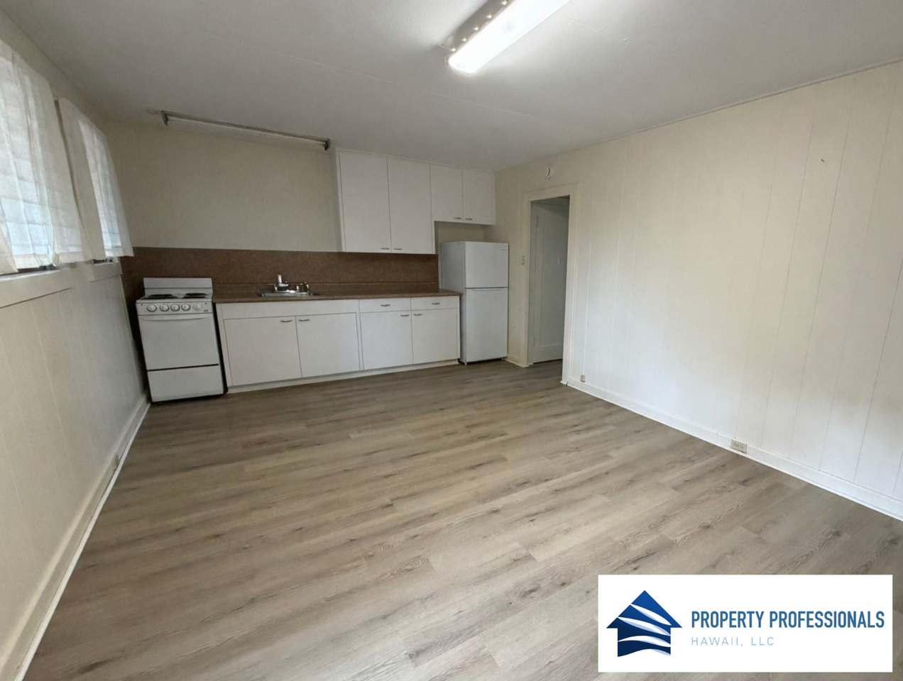 One Bedroom Apartment in Hilo - Photo 3 of 6