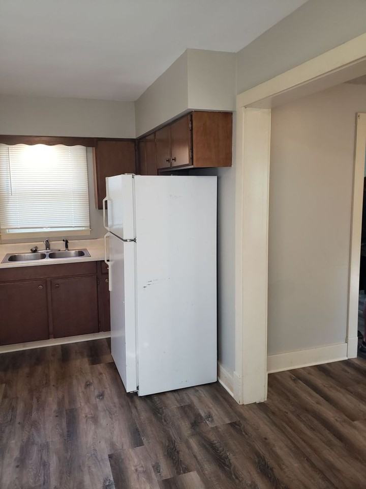 415 415 9th Street NW - RHS 415- #3 - Photo 3 of 11