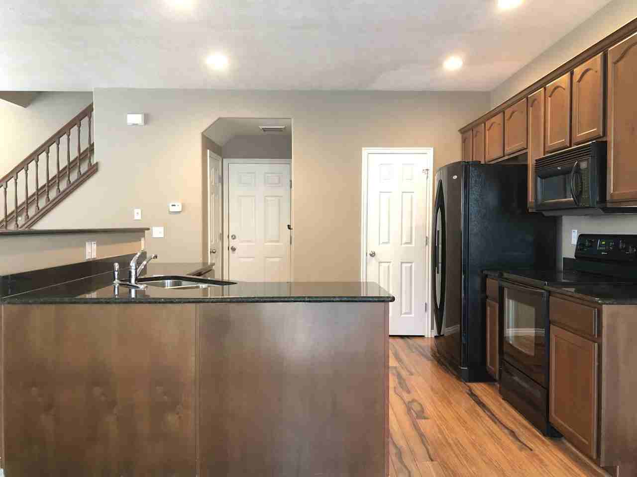 4944 W Mimosa St - Photo 6 of 13
