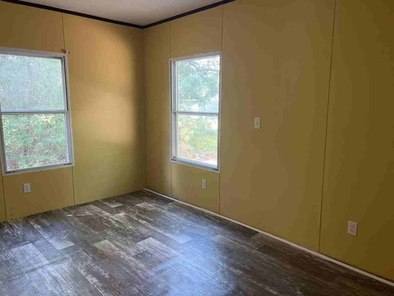 230 Lawlis Rd - Photo 4 of 5