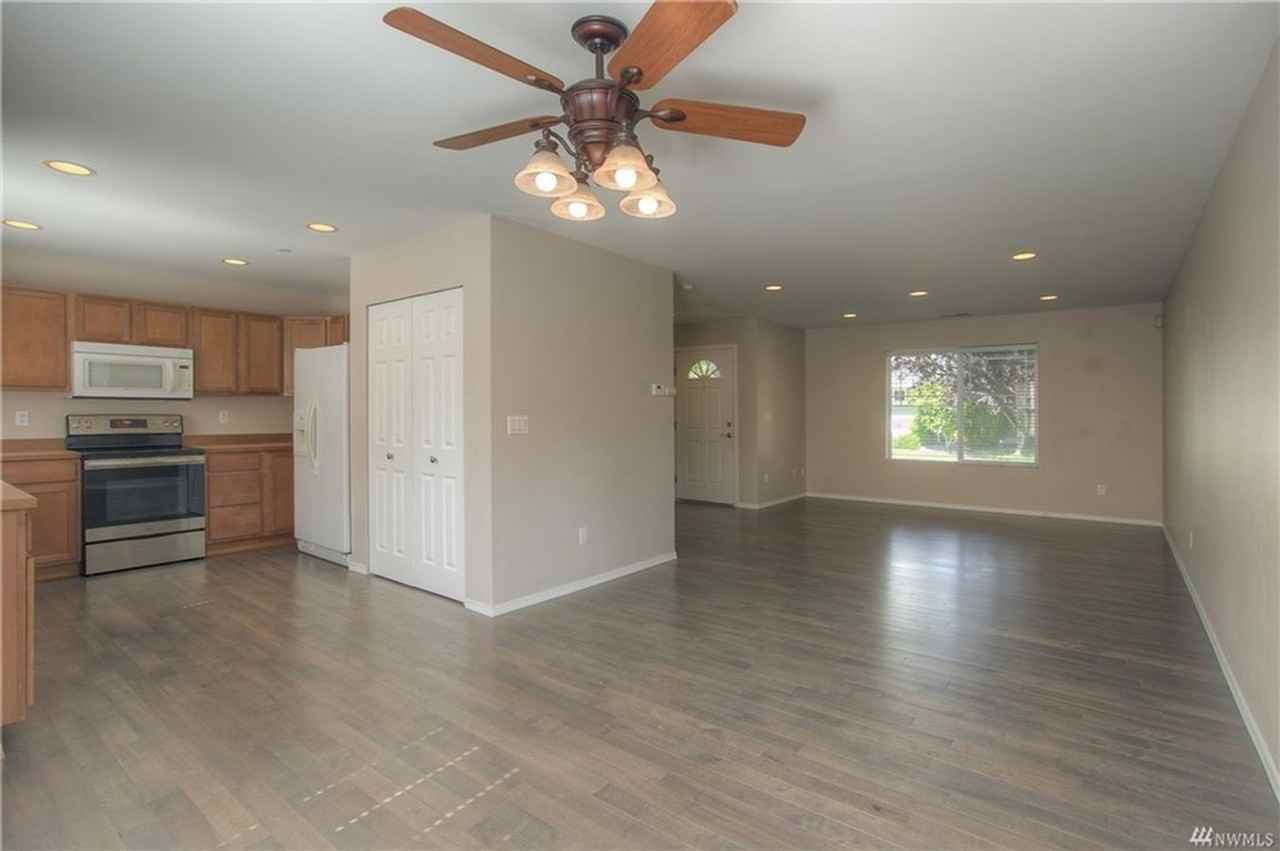 1293 Griggs St - Photo 4 of 17