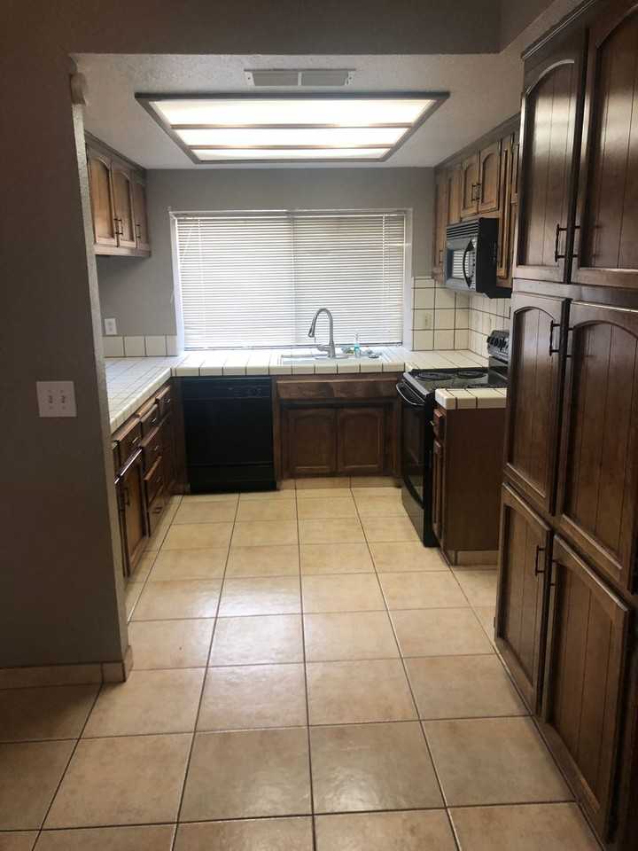 2205 Temescal Dr - Photo 5 of 6