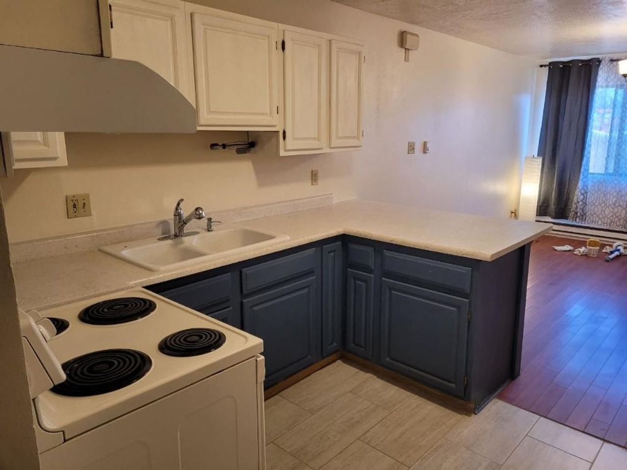 3911 Silver Ave Se #E - Photo 7 of 9