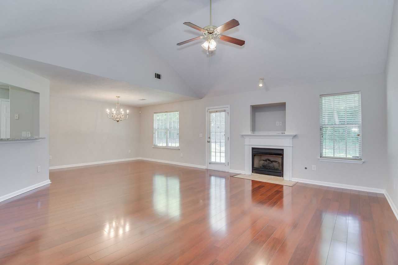 529 Country Glen Dr - Photo 7 of 34