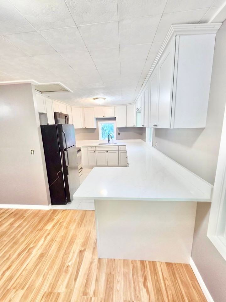 204 S Pierce Rd - Photo 2 of 32