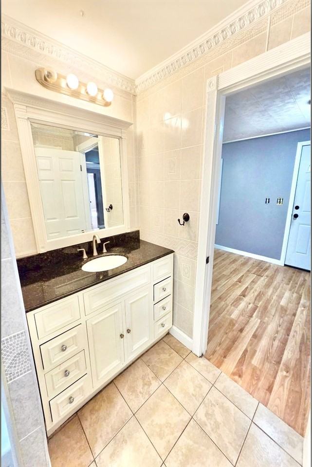 204 S Pierce Rd - Photo 5 of 32