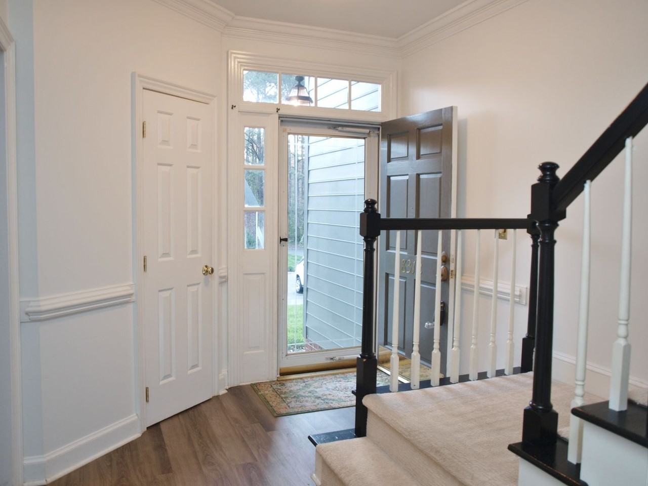 8312 Wycombe Ln - Photo 3 of 18