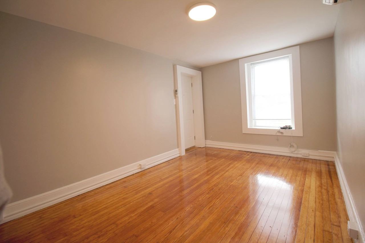 117 Chestnut St - Photo 4 of 10