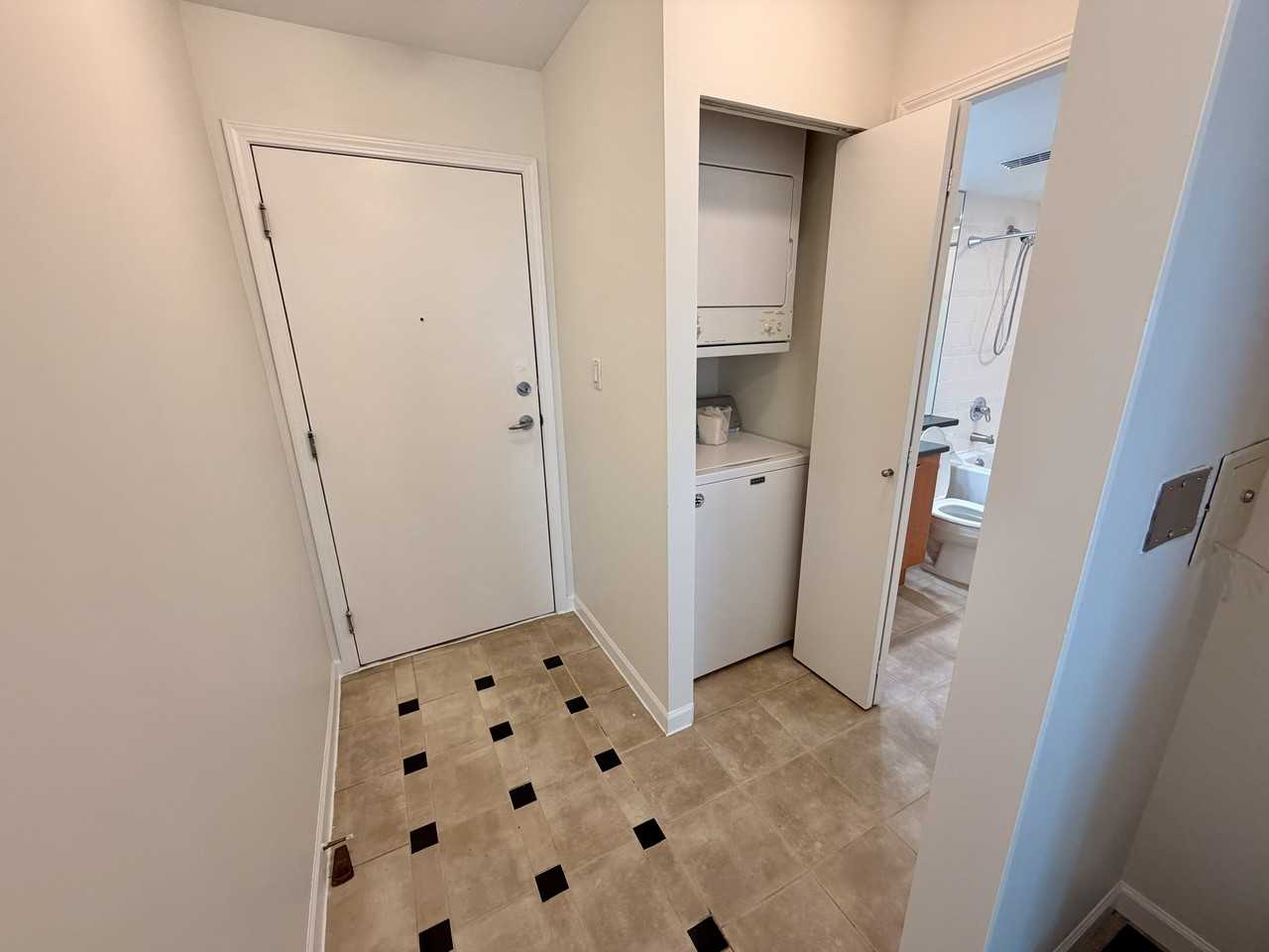 4888 Hazel Street - Photo 5 of 16