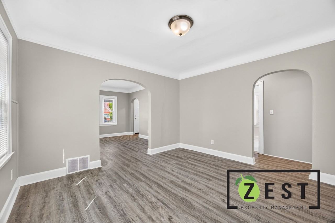 15494 Bringard Dr #1 - Photo 6 of 36