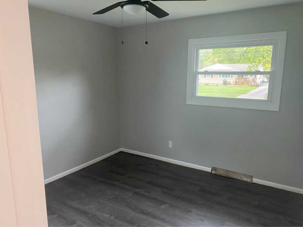 1507 Difford Dr - Photo 2 of 13