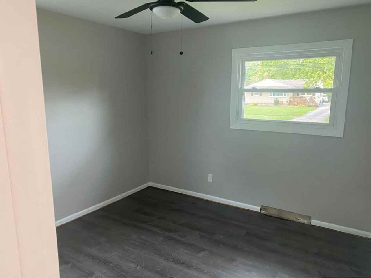 1507 Difford Dr - Photo 4 of 13