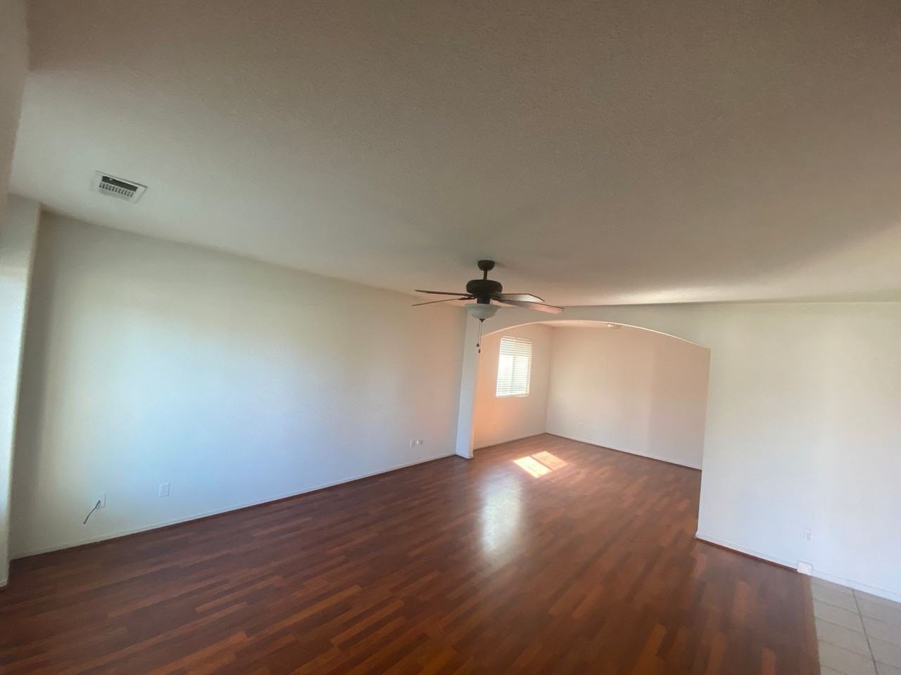 1201 Hoover Way - Photo 2 of 14