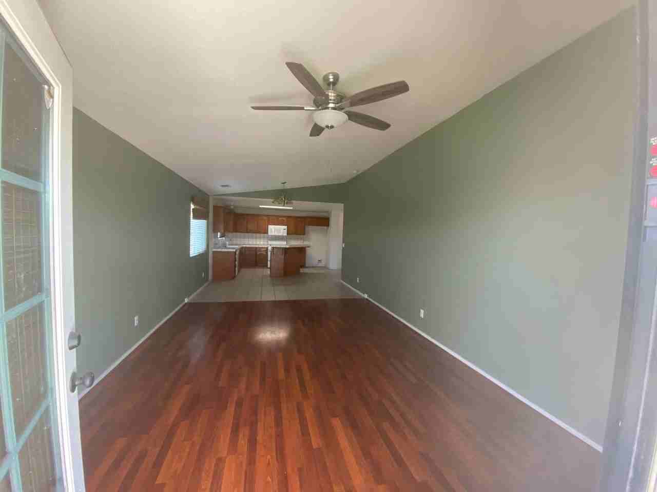 1201 Hoover Way - Photo 5 of 14