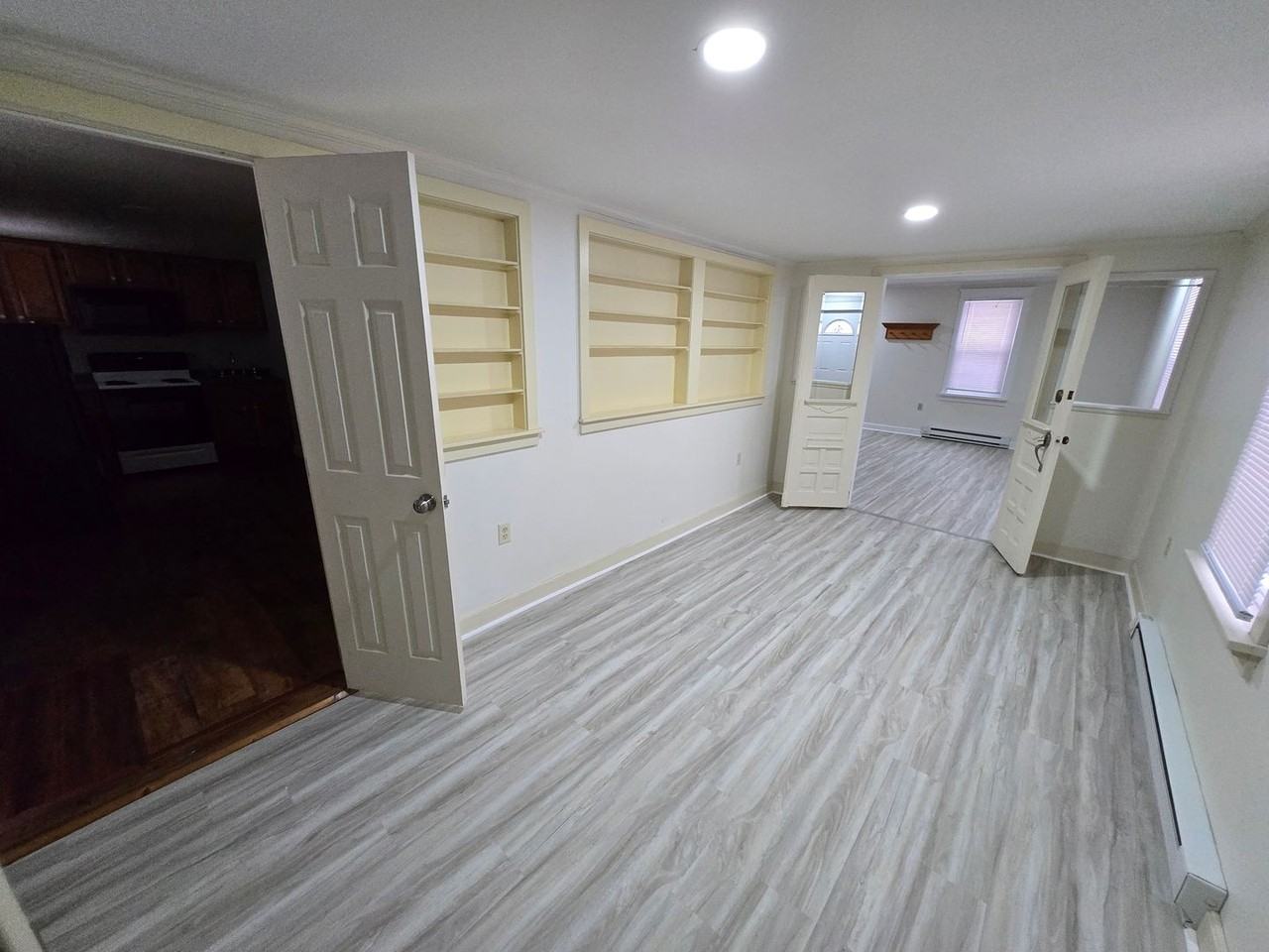712 Summer Valley Rd - Photo 3 of 16