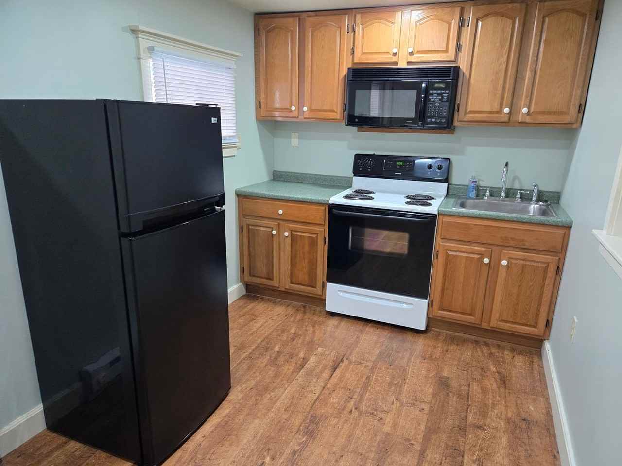 712 Summer Valley Rd - Photo 5 of 16