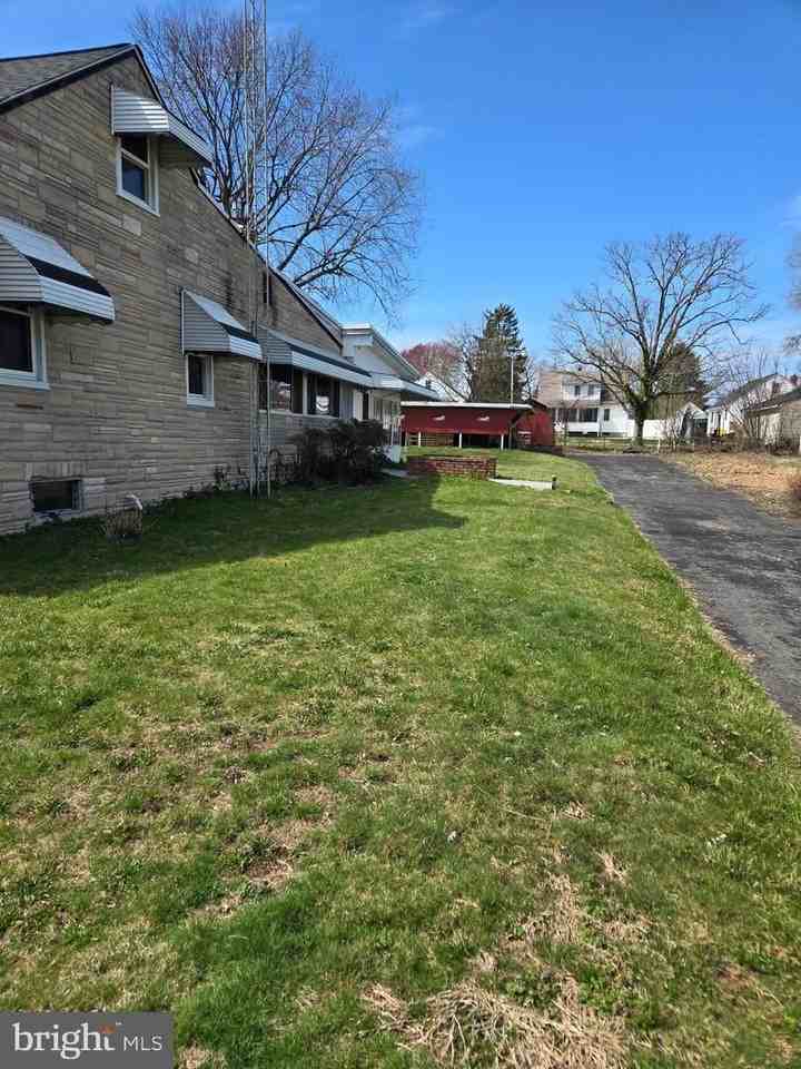 16 Patapsco Rd - Photo 2 of 14