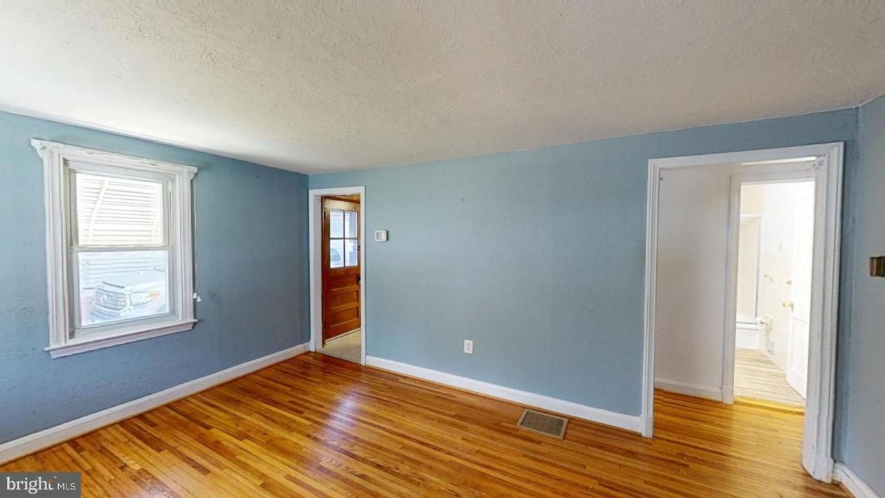 16 Patapsco Rd - Photo 4 of 14